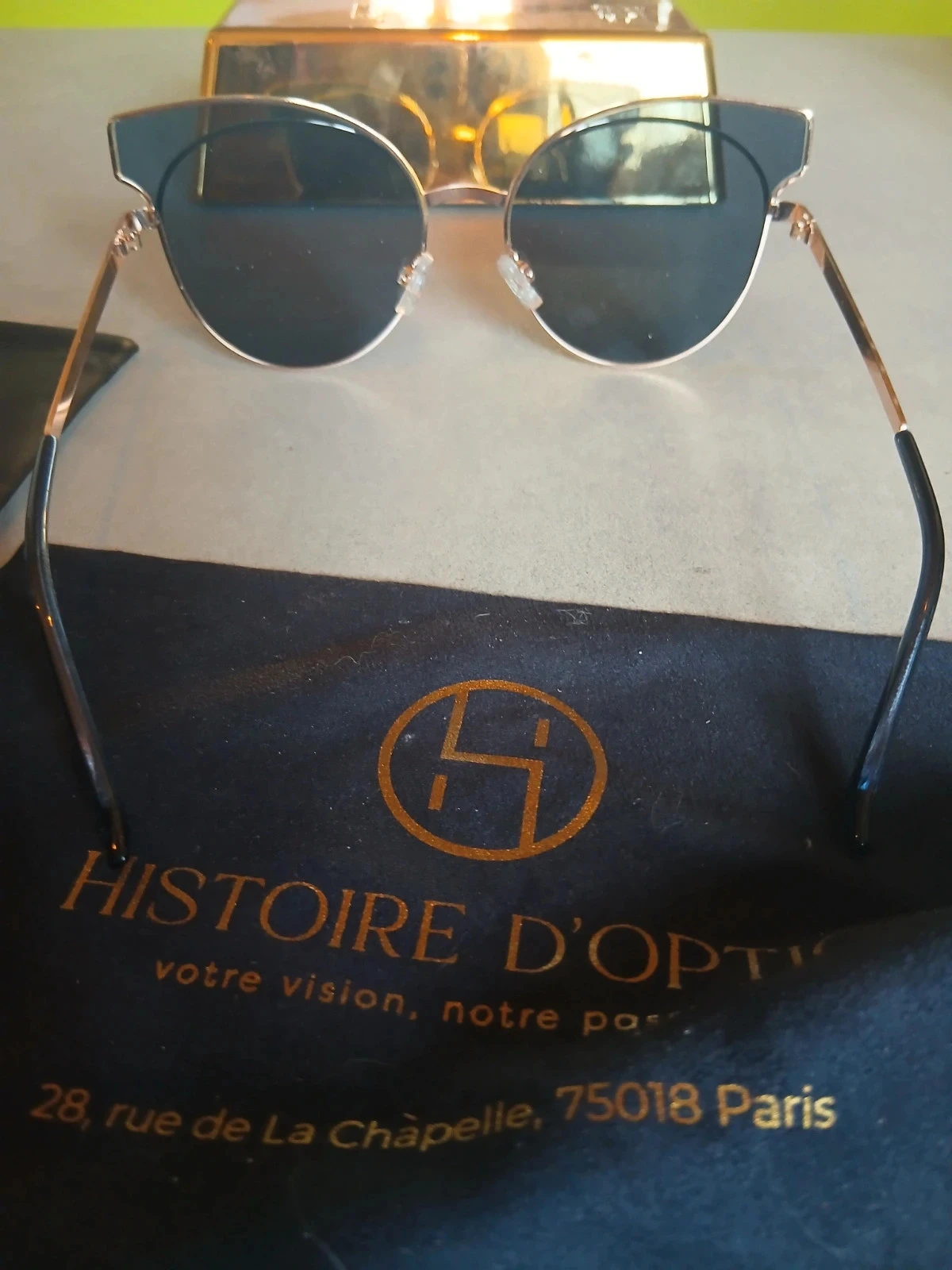 Luxe Sunglasses - Gold & Black Cat-Eye Style – photo 8